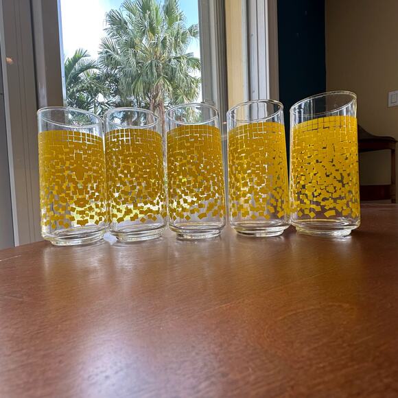 Vintage Yellow Water Glasses Tumblers Cascading Squares Set of 5 - Picture 7 of 8